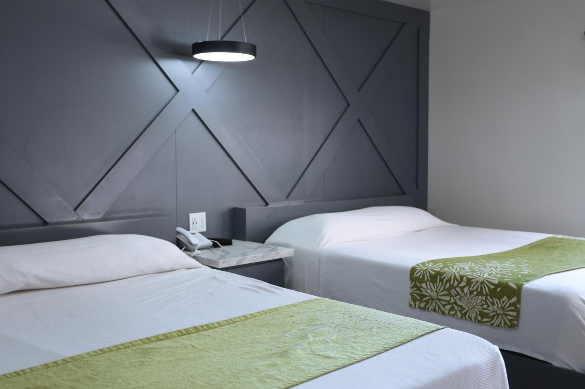 Hotel Aqua Rio Тіхуана Екстер'єр фото